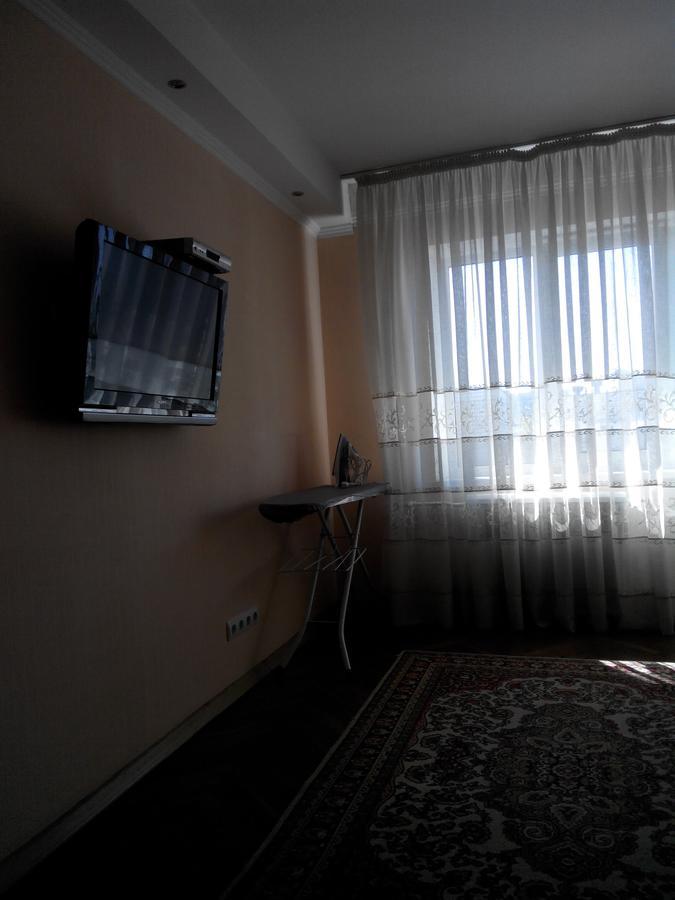 Comfortable Flat Near The Dnieper River In Kijów Zewnętrze zdjęcie